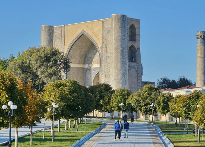 Bibi-Khanym Mosque